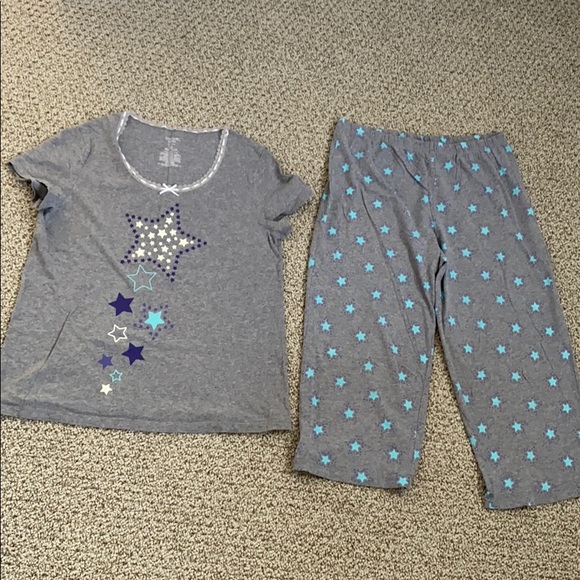 Pajama set size S - Picture 1 of 5